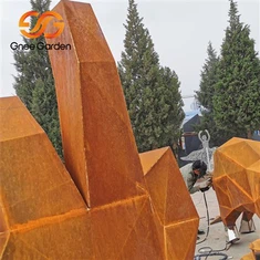 Rzeźba ogrodowa ze stali Corten